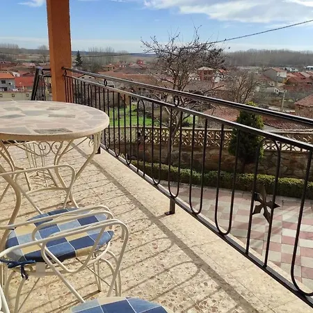 別荘 La Vizana Alija del Infantado